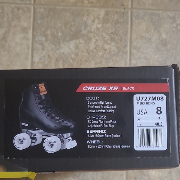 Roller Derby Black Roller Skates - Picture 2 of 5